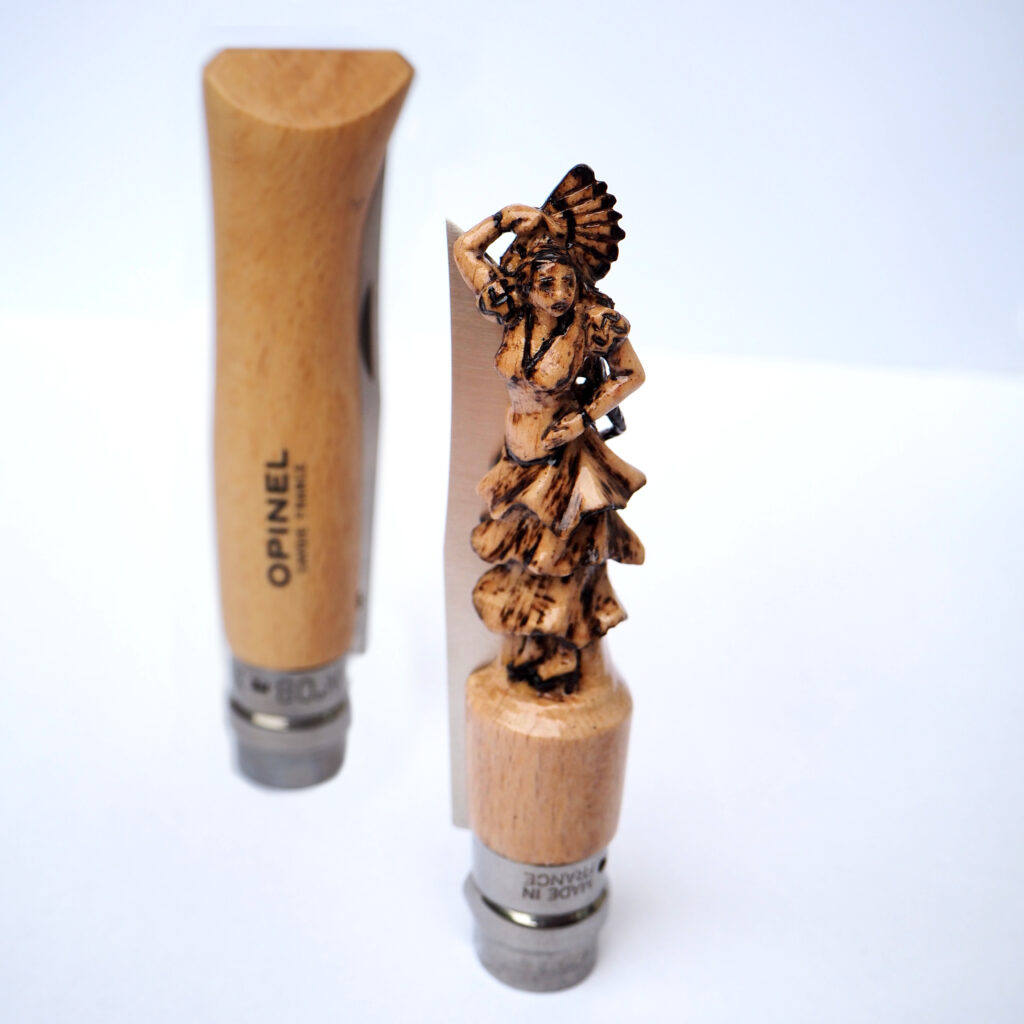 Opinel sculpté - danseuse de flamenco